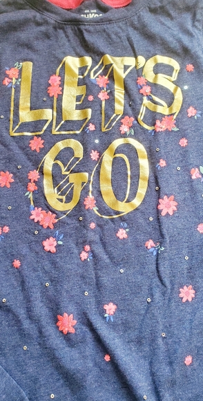 Sweater - Picture 2 of 5